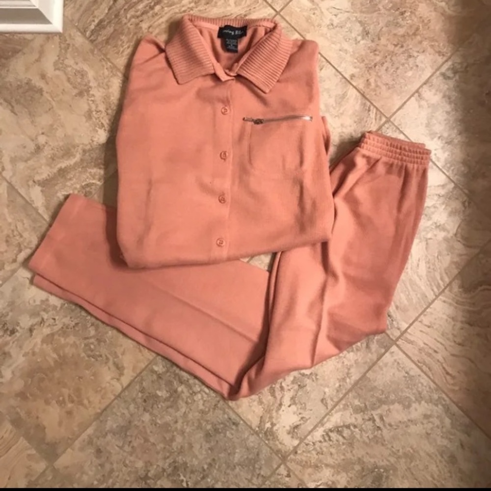 Moving Bleu Pink Top and Pants Set